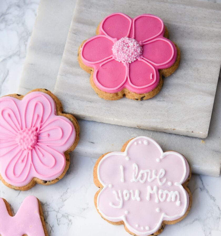 3 Happy Mother's Day Cookies