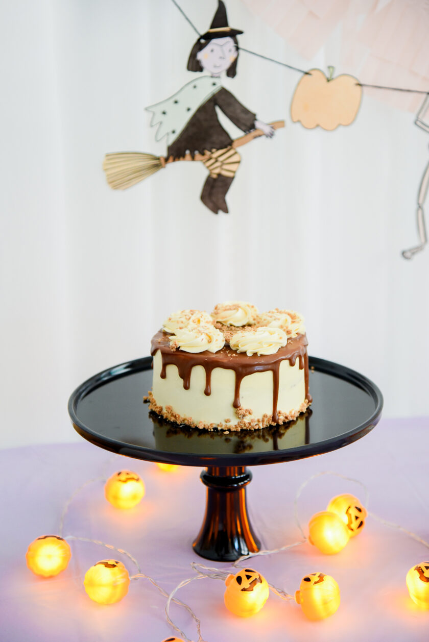Milk Speculoos Cake