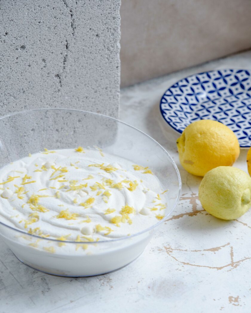 Μπολ Pavlova Lemon 4-5 Ατόμων