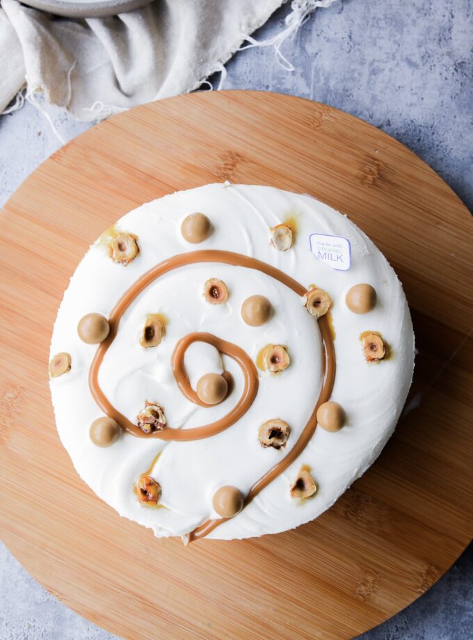 Τούρτα Παγωτό Caramel Pavlova