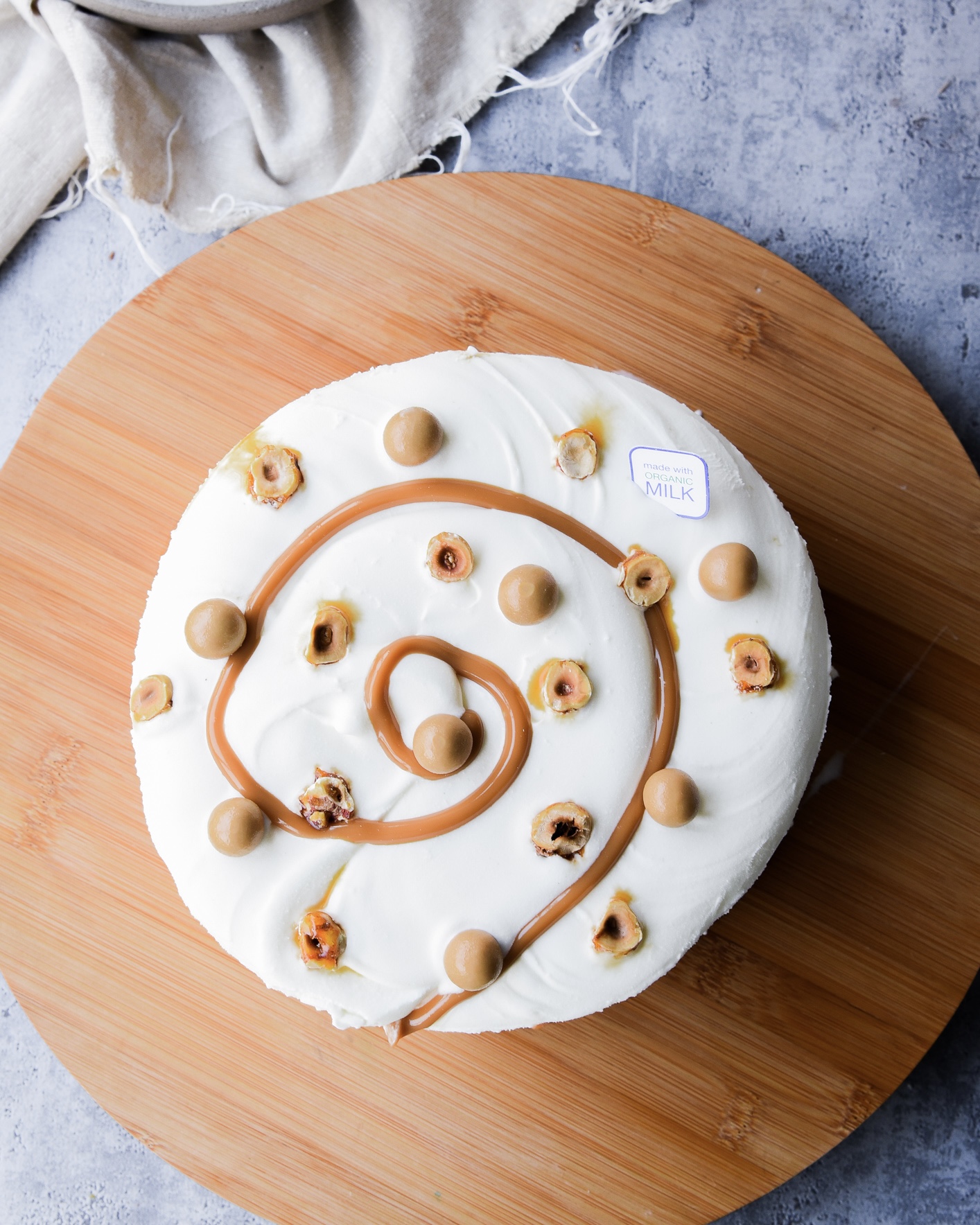 Τούρτα Παγωτό Caramel Pavlova