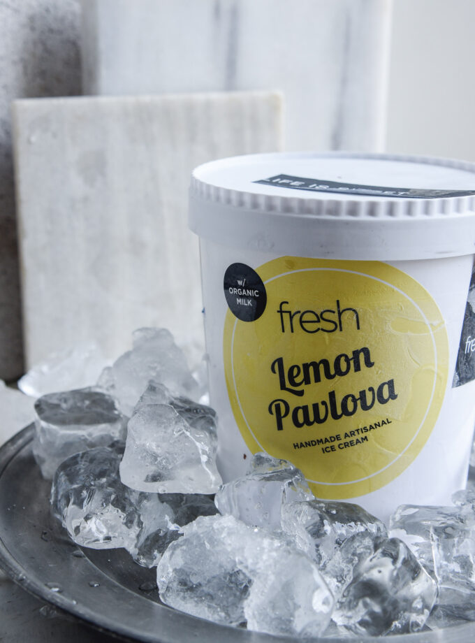 Lemon Pavlova Οικογενειακό 630g