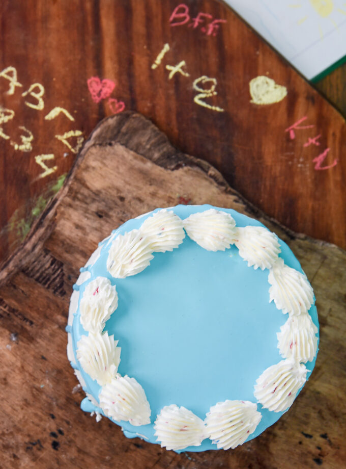 Fancy Chocolate Cake 7-8 Ατόμων
