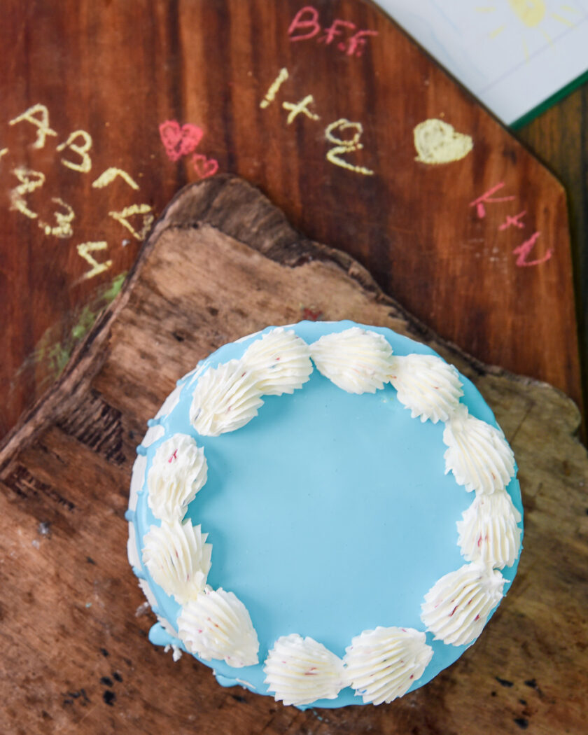 Fancy Chocolate Cake 7-8 Ατόμων
