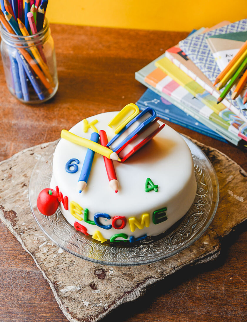 Back to School Cake 10 Ατόμων