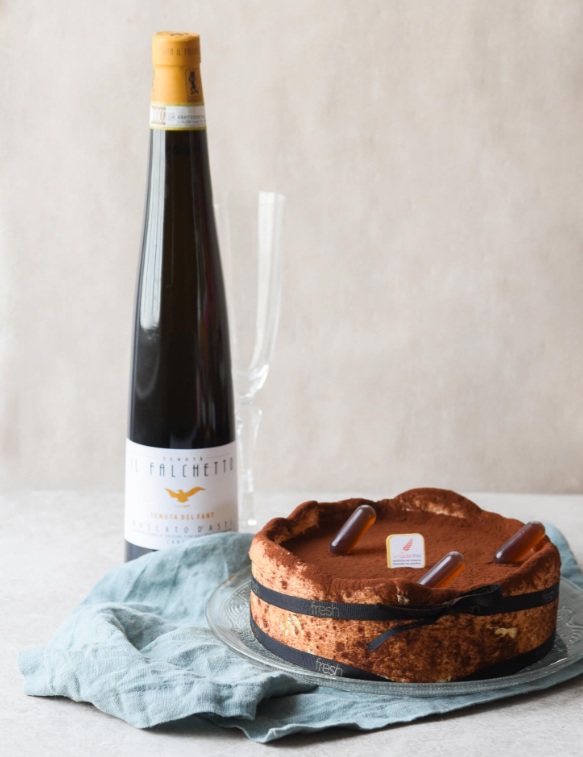 Moscato d’Asti IL Falchetto & Τούρτα Τιραμισού Charlotte