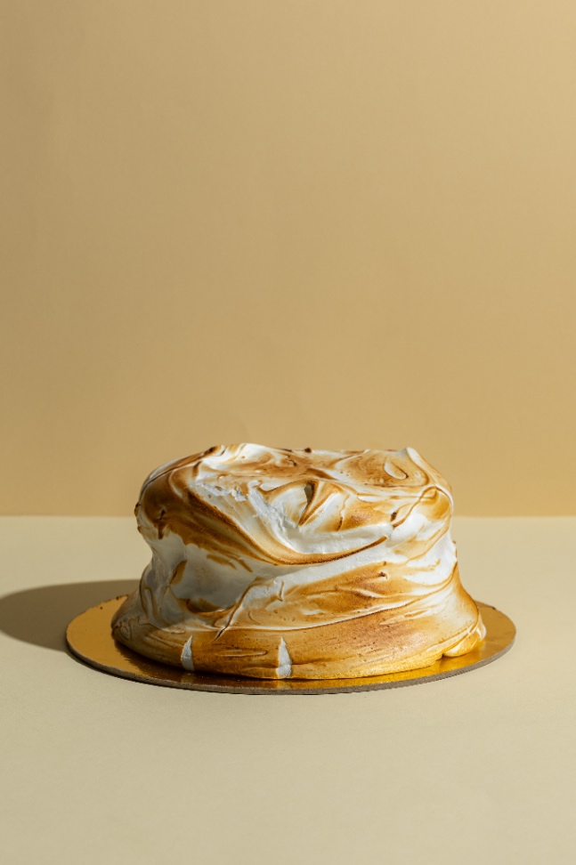 Lemon Meringue Cake