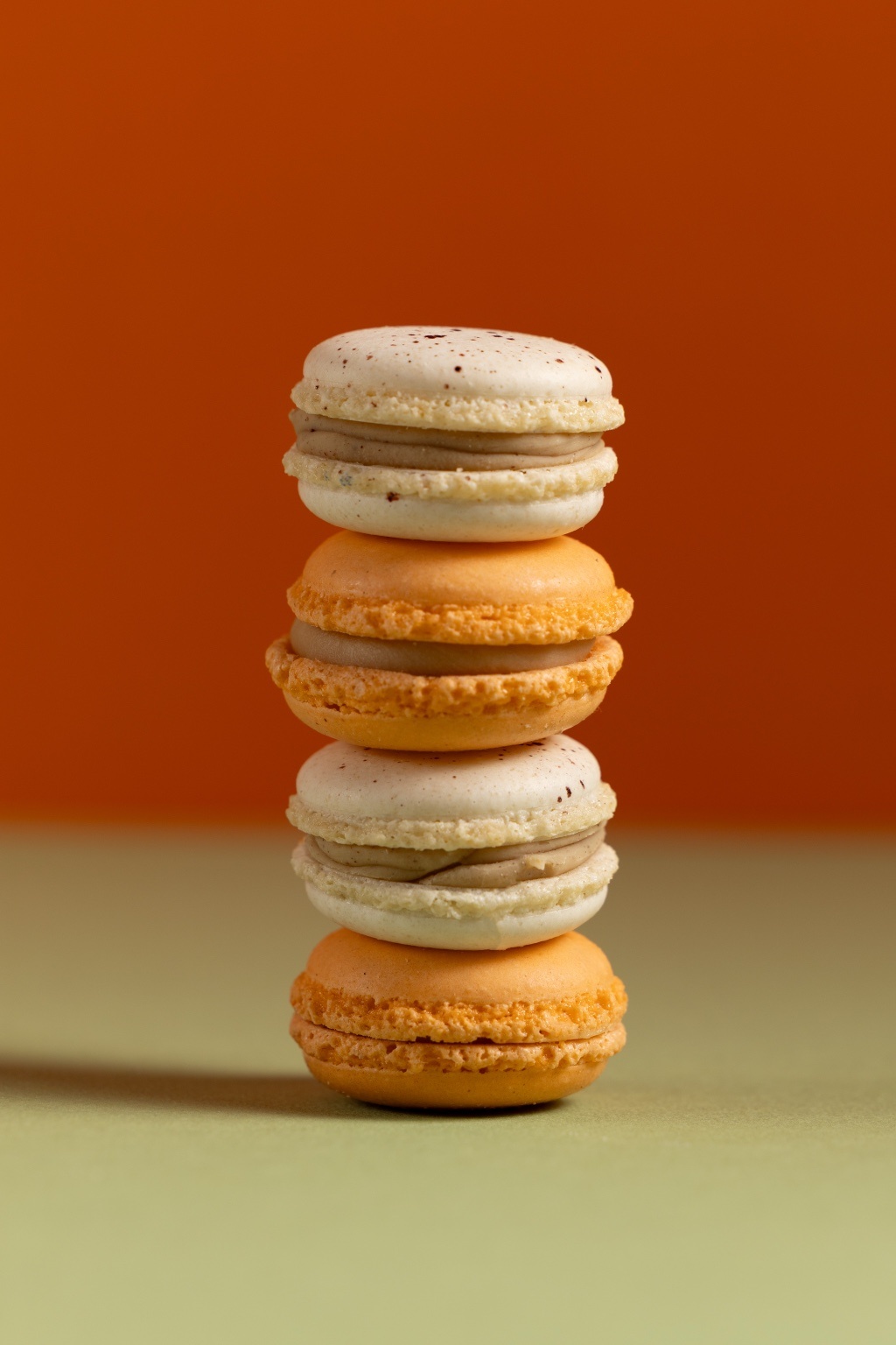 20 Halloween Macarons Lotus + Halloween Macarons Pumpkin Spice Latte - Image 2